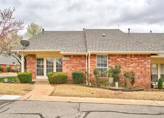 Property at 2316 Sweetwater St, Edmond, OK 73012, 2 beds, 2 baths