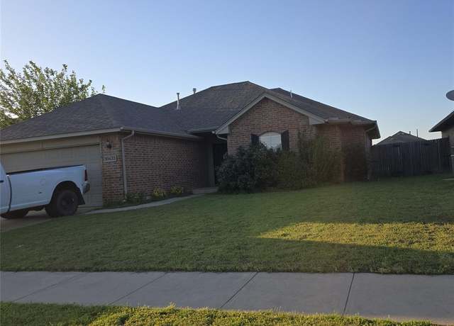 Property at 10633 SW 34th Ter, Yukon, OK 73099, 3 beds, 2 baths
