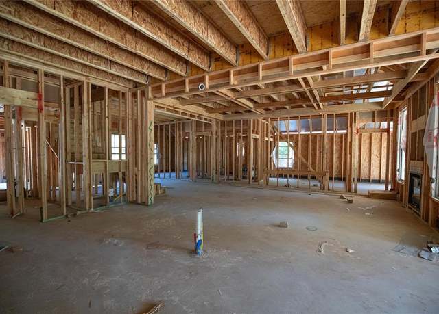 Property at 12400 Velvet Ash Ave, Oklahoma City, OK 73173, 5 beds, 3.5 baths