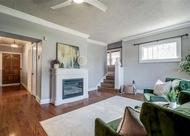 Property at 904 NW 19th St, Oklahoma City, OK 73106, 4 beds, 2 baths