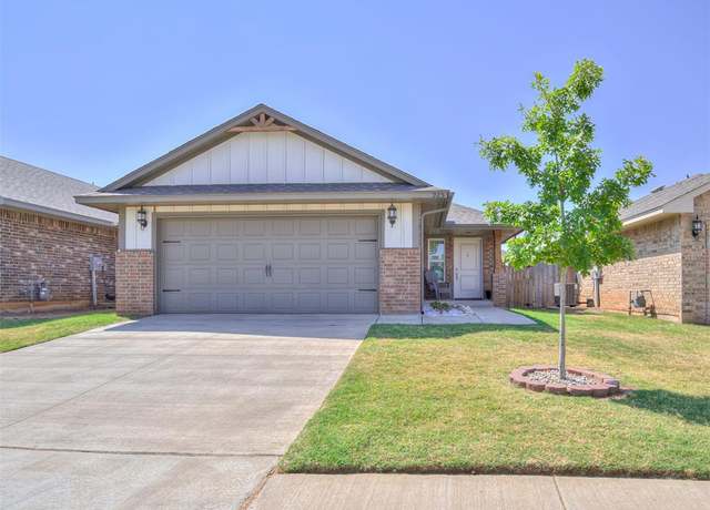 Property at 925 Tarry Town Dr, Chickasha, OK 73018, 3 beds, 2 baths