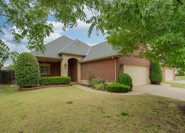 Property at 5605 NW 125th St, Oklahoma City, OK 73142, 3 beds, 2 baths