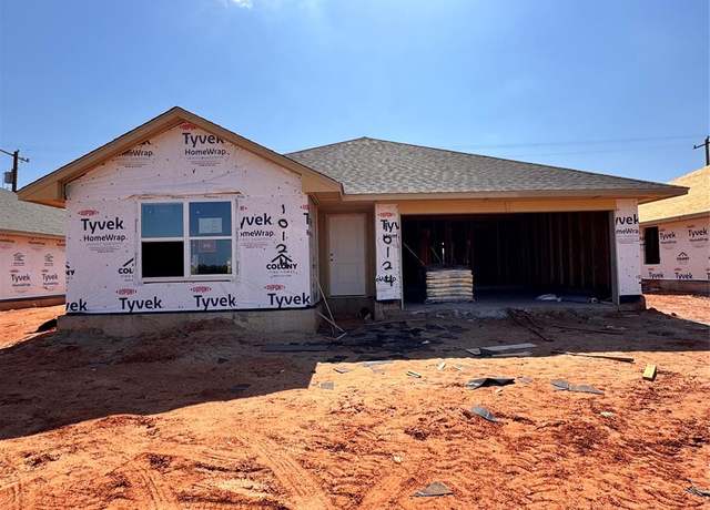 Property at 10124 Pennington St, Harrah, OK 73045, 4 beds, 2 baths