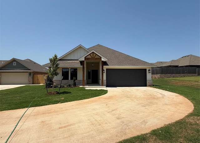Property at 208 Camellia Cir, Noble, OK 73068, 3 beds, 2 baths
