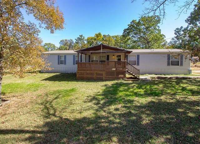 Property at 18003 West St, Noble, OK 73068, 4 beds, 2 baths