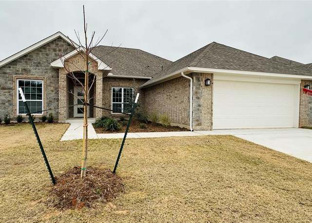 Property at 1240 SW 139th St, Oklahoma City, OK 73170, 4 beds, 2 baths