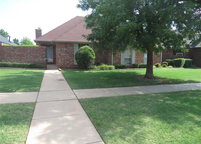 Property at 816 NW 142nd St, Edmond, OK 73013, 3 beds, 2.5 baths