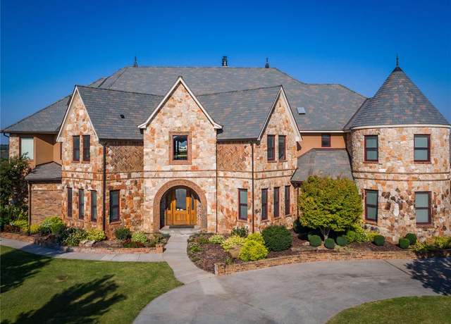 Property at 5001 Carrington Pl, Oklahoma City, OK 73131, 6 beds, 9 baths