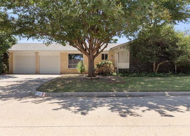 Property at 4716 NW 69th St, Oklahoma City, OK 73132, 3 beds, 2 baths