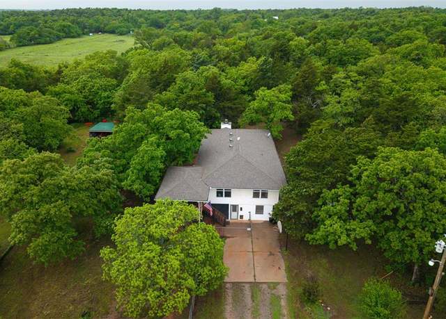 Property at 5501 Roadrunner Rdg, Guthrie, OK 73044, 3 beds, 3 baths