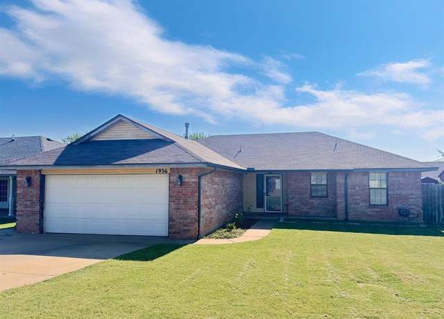 Property at 1936 Metlock Ln, Moore, OK 73160, 3 beds, 2 baths