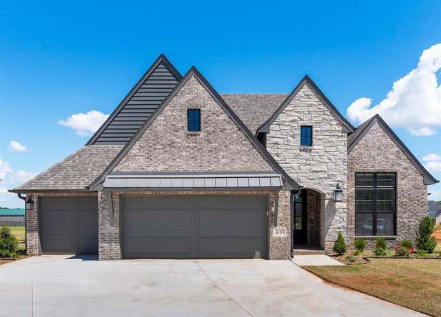 Property at 4109 Reta Cir, Piedmont, OK 73078, 4 beds, 2.5 baths