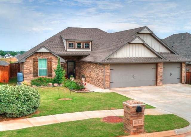 Property at 8401 Poplar Dr, Edmond, OK 73034, 4 beds, 2 baths