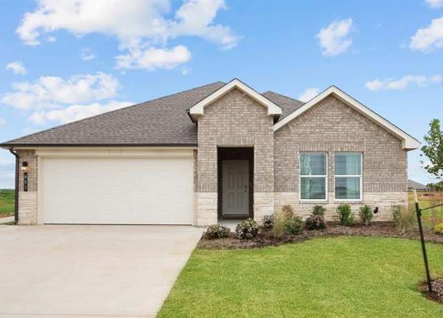 Property at 10225 NW 28th St, Yukon, OK 73099, 4 beds, 2 baths