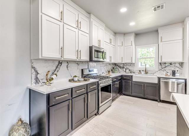Property at 1901 W Park Pl, Oklahoma City, OK 73106, 2 beds, 2 baths