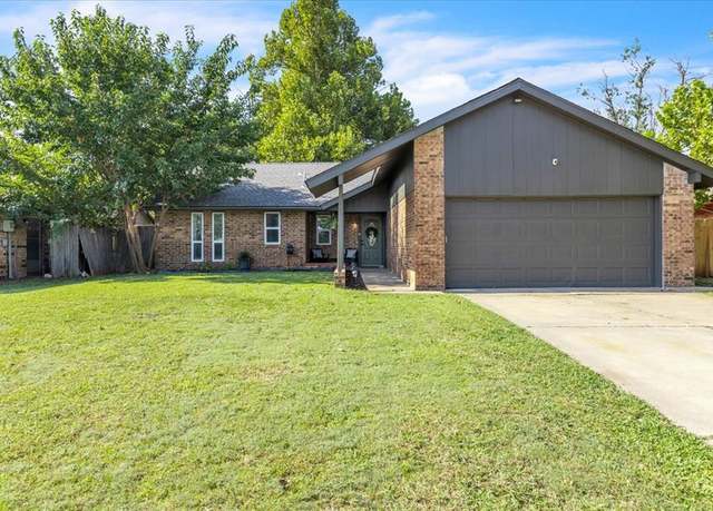 Property at 8500 Crestline Dr, Oklahoma City, OK 73132, 3 beds, 2 baths