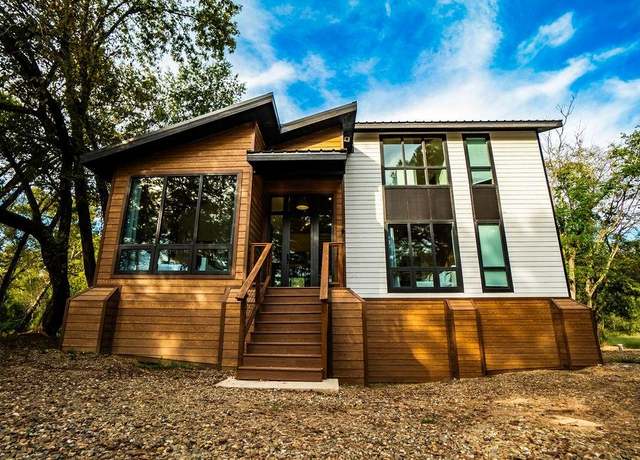 Property at 458 Retreat Loop, Broken Bow, OK 74728, 4 beds, 4 baths