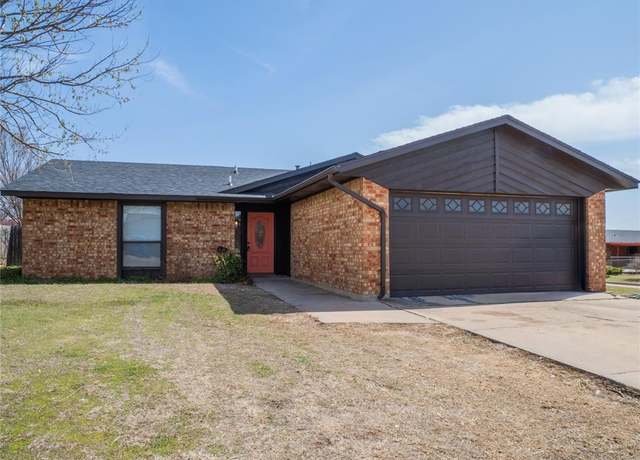 Property at 622 SW 63rd St, Lawton, OK 73505, 3 beds, 2 baths