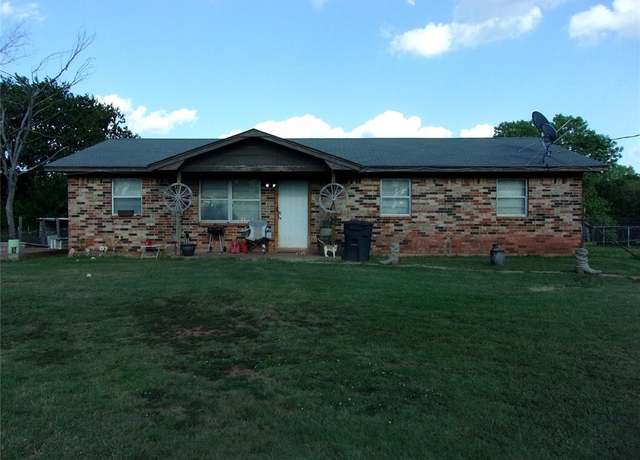 Property at 33727 St Louis Rd, Asher, OK 74866, 4 beds, 2 baths