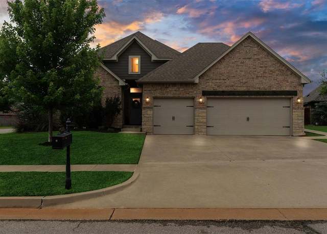Property at 18813 Windy Way Rd, Edmond, OK 73012, 4 beds, 3 baths