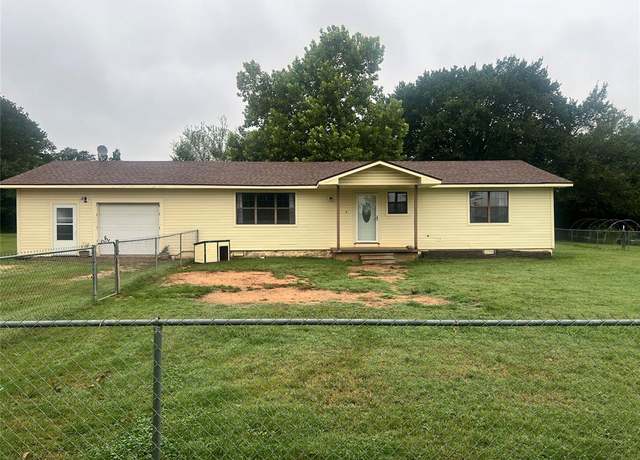 Property at 35821 E 130 Rd, Seminole, OK 74868, 2 beds, 2 baths
