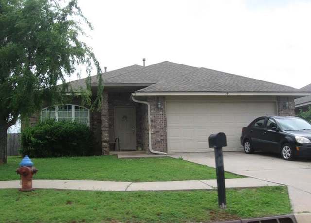 Property at 21998 Homesteaders Dr, Edmond, OK 73012, 4 beds, 2 baths