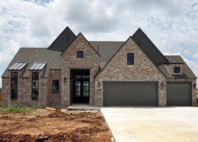 Property at 4144 Reta Cir, Piedmont, OK 73078, 4 beds, 2.5 baths