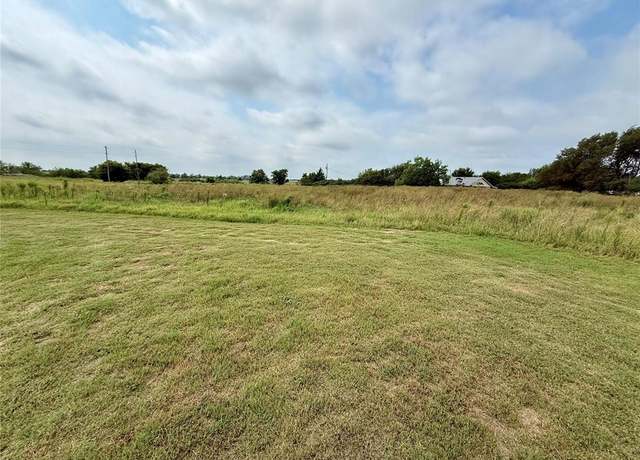 Property at 20613 E County RD 156, Blair, OK 73526, 4 beds, 2 baths