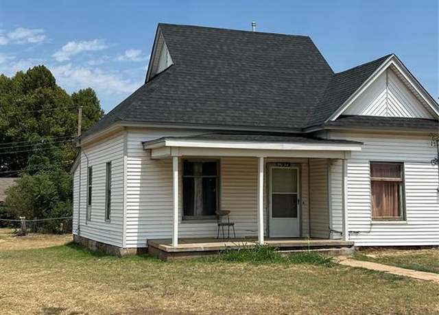 Property at 21 W 3rd St, Carnegie, OK 73015, 2 beds, 1 bath