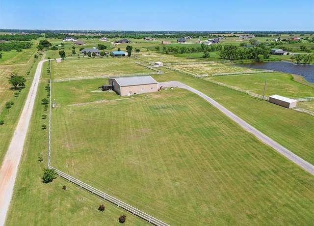 Property at 920 S Gregory Rd, El Reno, OK 73036, 2 beds, 1.5 baths