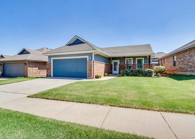 Property at 9404 NW 92nd St, Yukon, OK 73099, 3 beds, 2 baths