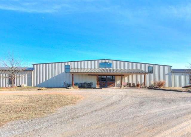 Property at 5386 N Piedmont Rd, Piedmont, OK 73078, 2 beds, 3 baths
