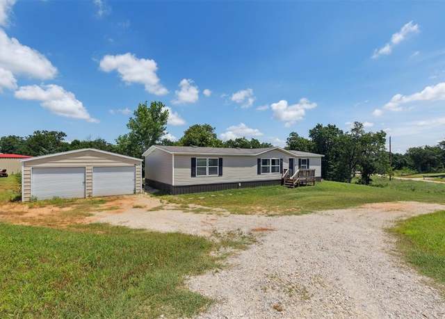 Property at 4040 Logan Hills Dr, Guthrie, OK 73044, 3 beds, 2 baths