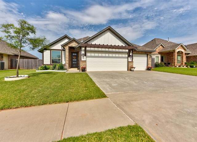 Property at 4313 Angel Oak Dr, Oklahoma City, OK 73179, 4 beds, 2 baths