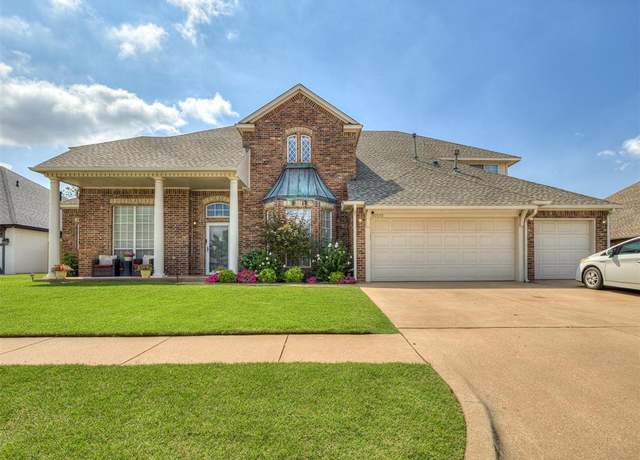 Property at 9200 SW 21st St, Oklahoma City, OK 73128, 5 beds, 3 baths