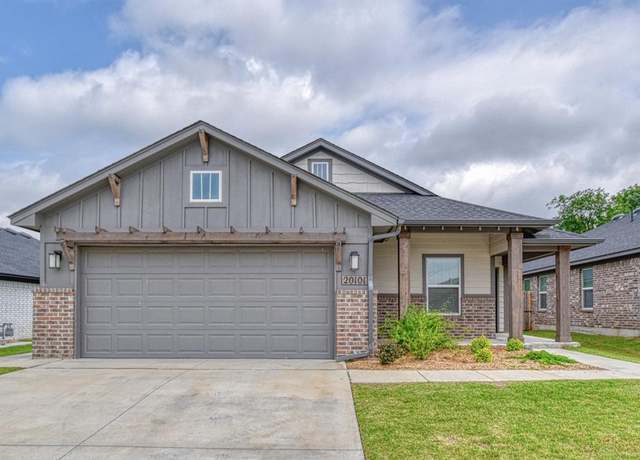 Property at 20101 Park Ln, Harrah, OK 73045, 3 beds, 2 baths