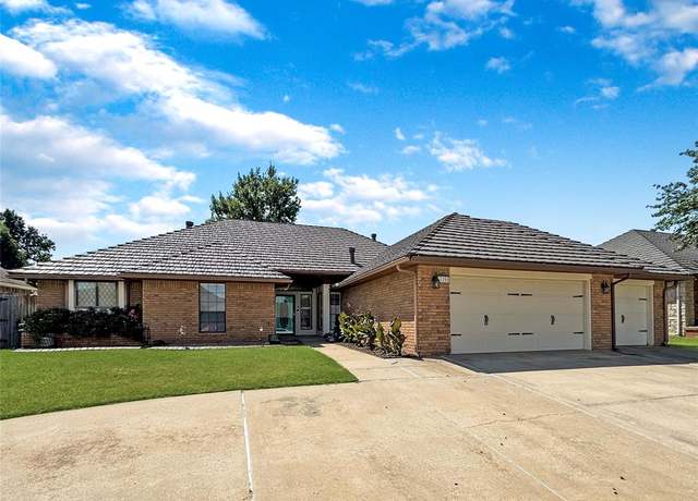 Property at 11205 S Linn Ave, Oklahoma City, OK 73170, 4 beds, 2.5 baths