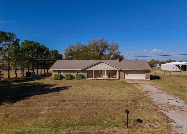 Property at 648 N Cleveland Ave, Shawnee, OK 74801, 5 beds, 2.5 baths