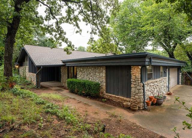 Property at 2113 N Mistletoe Ln, Edmond, OK 73034, 4 beds, 2.5 baths