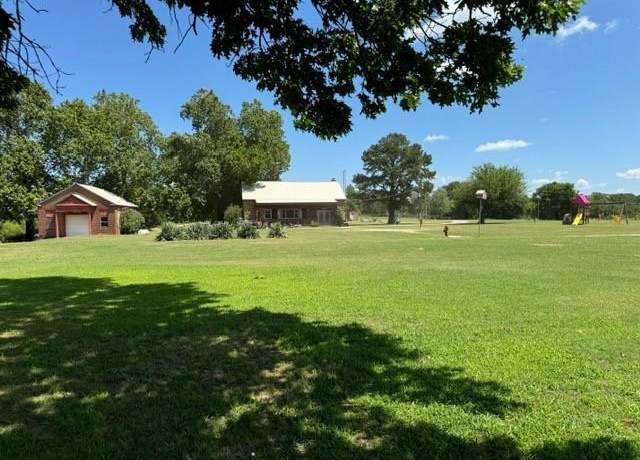 Property at 35193 EW 1270 Rd, Seminole, OK 74868, 4 beds, 2 baths