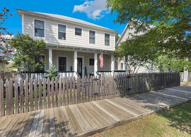Property at 53 Boardwalk St, Carlton Landing, OK 74432, 5 beds, 4.5 baths