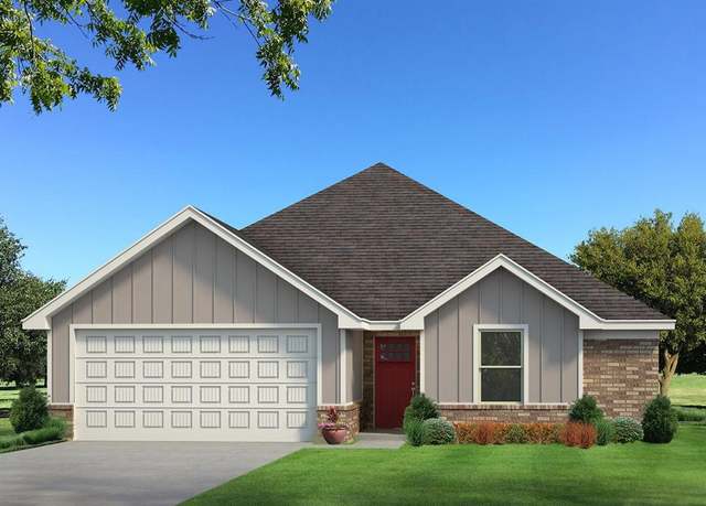 Property at 1013 SE 30th St, Moore, OK 73160, 4 beds, 2 baths