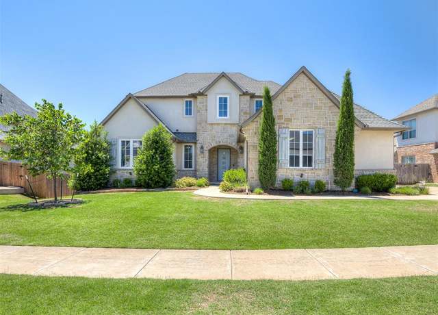 Property at 832 Gateway Bridge Rd, Edmond, OK 73034, 4 beds, 4 baths
