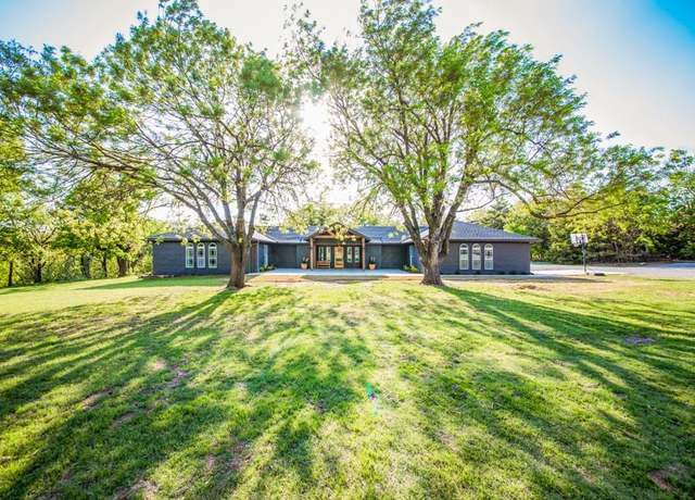 Property at 504 S Tan-tar-a St, Stillwater, OK 74074, 4 beds, 2.5 baths