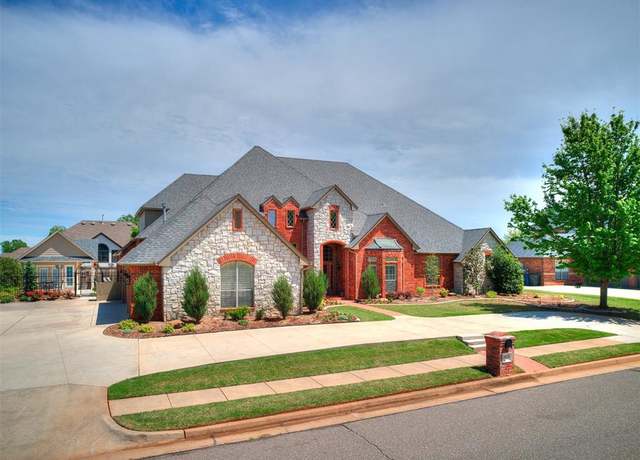 Property at 2808 Warwick Pl, Edmond, OK 73013, 4 beds, 4 baths