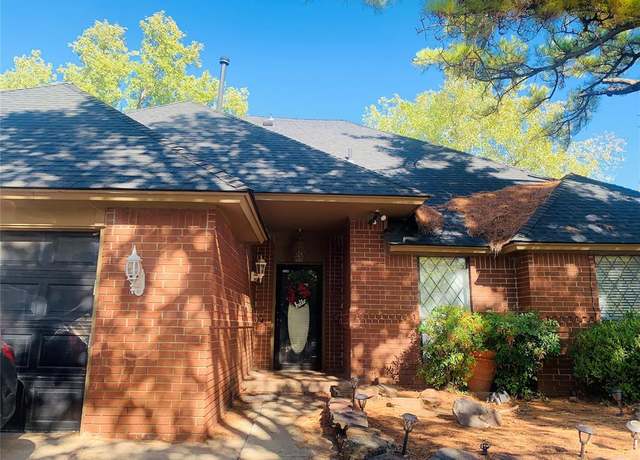 Property at 16624 Sunny Hollow Rd, Edmond, OK 73012, 3 beds, 2 baths