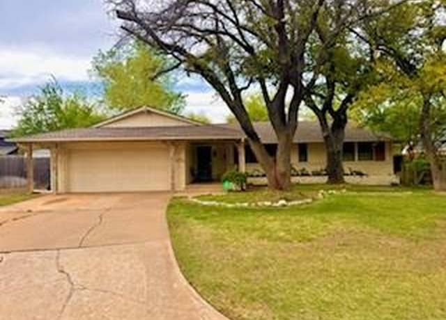 Property at 2725 NW 56th St, Oklahoma City, OK 73112, 3 beds, 2 baths