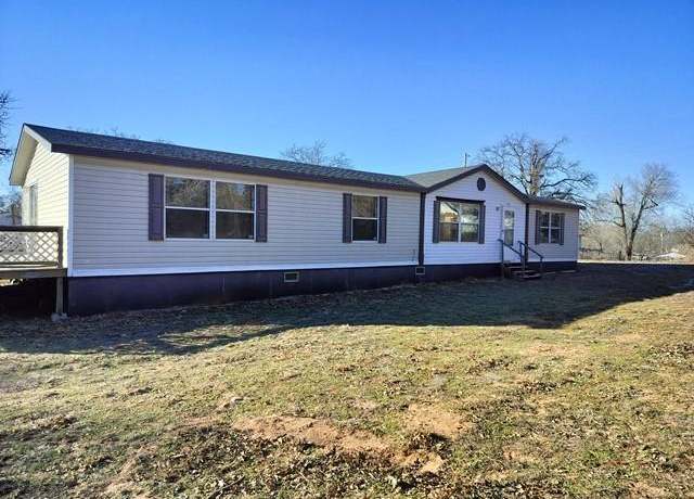Property at 425 Norma Rd, Hydro, OK 73048, 3 beds, 2 baths