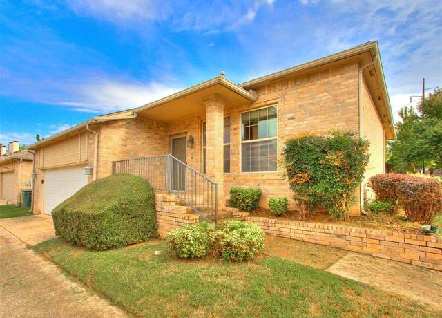 Property at 2124 Trailwood Rd, Edmond, OK 73034, 3 beds, 2 baths