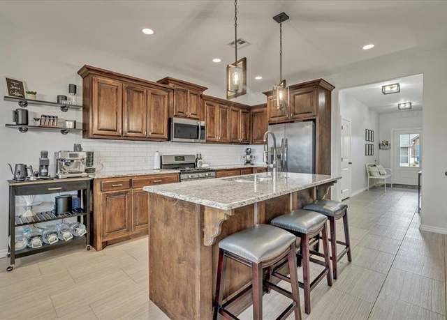 Property at 7224 NW 146th St, Oklahoma City, OK 73142, 3 beds, 2 baths